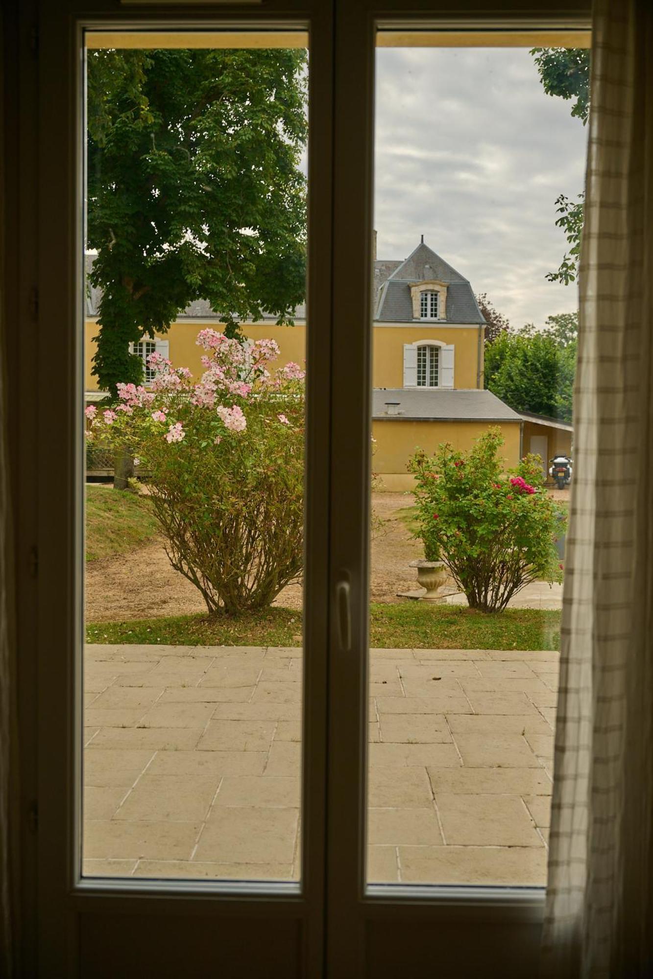 Chateau Du Bois Guibert Bonneval Szoba fotó
